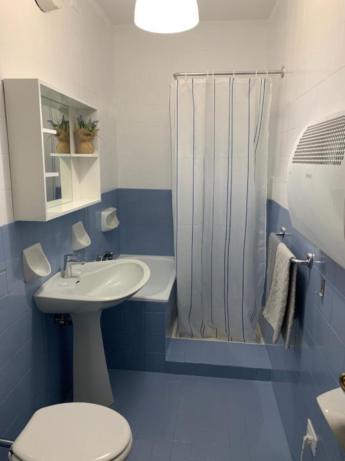 B&B dalLo Zio Ottobiano Bagian luar foto