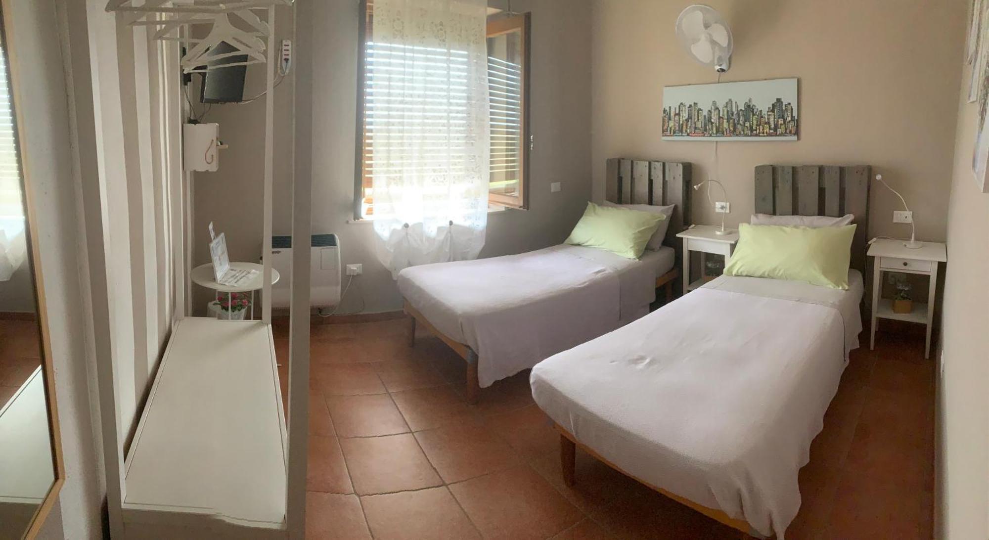 B&B dalLo Zio Ottobiano Bagian luar foto