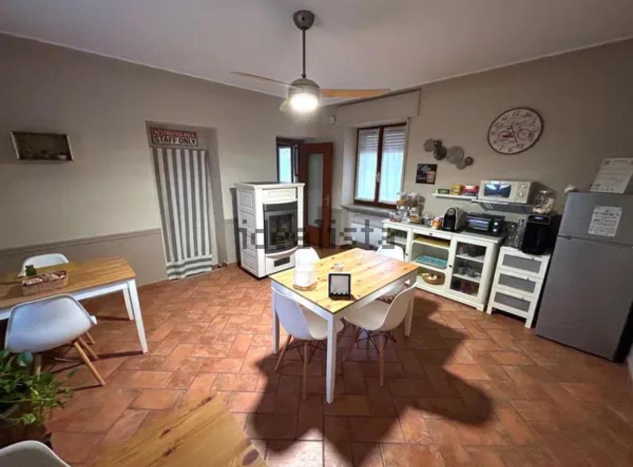 B&B dalLo Zio Ottobiano Bagian luar foto